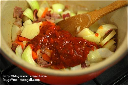 건강의 파수꾼 토마토드레싱샐러드와 토마토스프